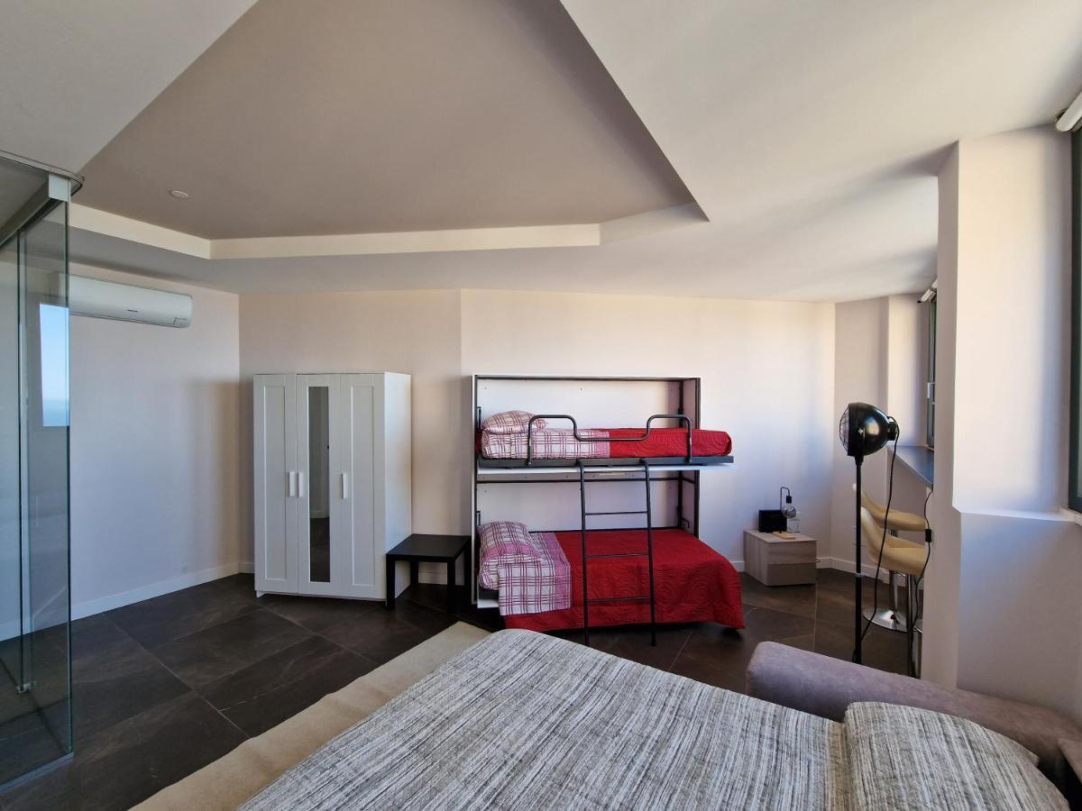 The White Domus Apartment ตาออร์มินา ภายนอก รูปภาพ